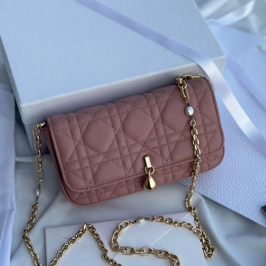 Vatster Handbag Studio