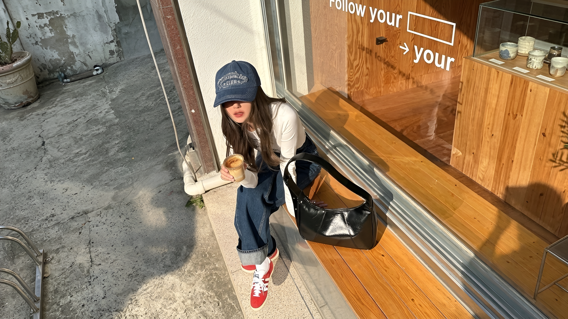 How to Style Bags, Hats, and Socks for an Effortless Everyday Look